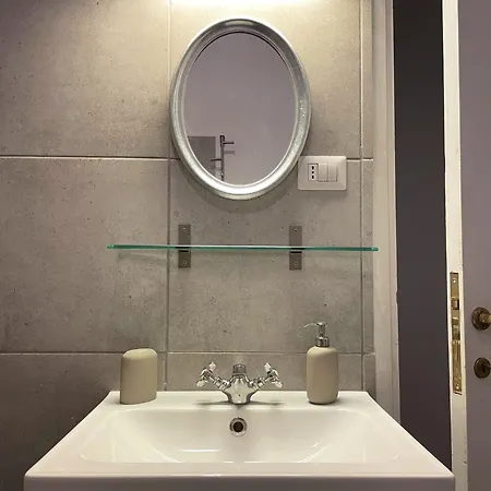 Historical Flat Apartman *