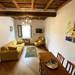 Historical Flat Appartamento